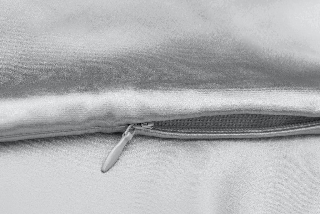 Silk Pillowcase - Silver